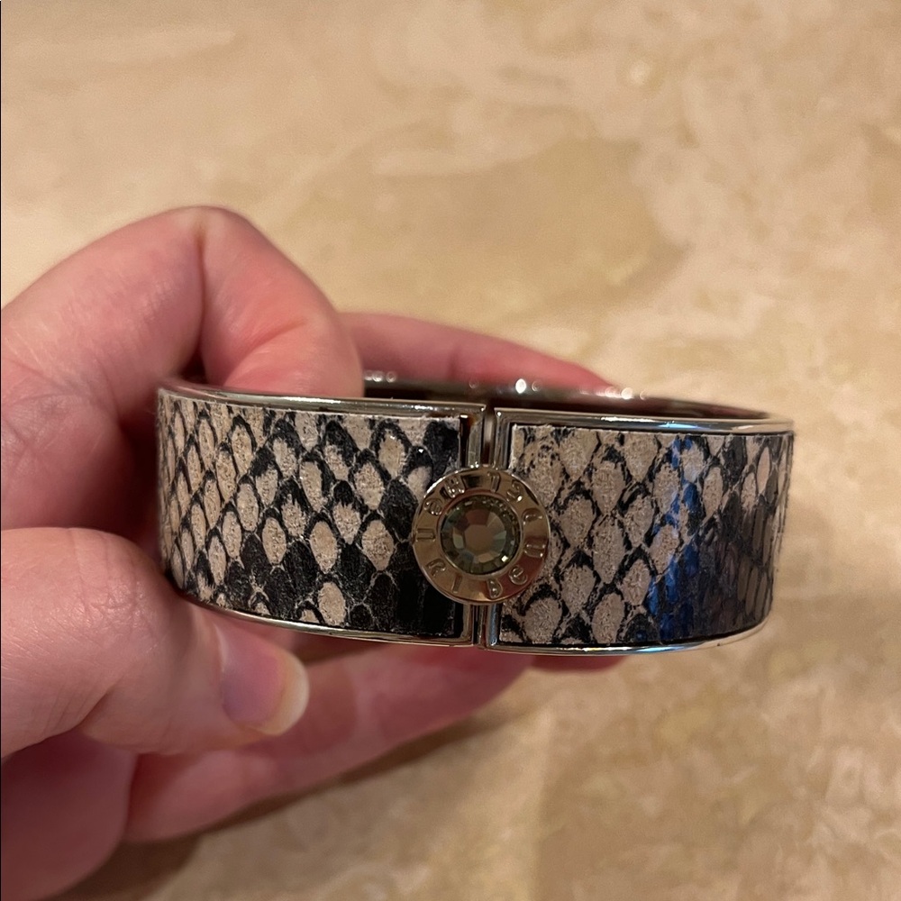 Henri Bendel Bangle Bracelet Snake Print Cream Brown Rhinestone Chunky Statement - Picture 2 of 5